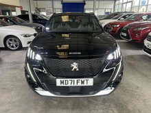 Peugeot E-2008 GT - Thumb 2