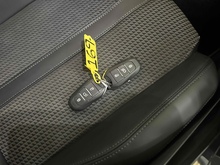 Peugeot E-2008 GT - Thumb 20