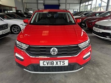 Volkswagen T-Roc TSI EVO SE - Thumb 2
