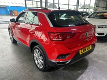 Volkswagen T-Roc TSI EVO SE - Thumb 4