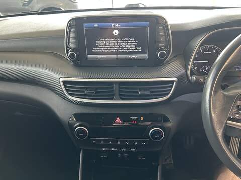 Hyundai TUCSON 1.6 GDi SE Nav SUV 5dr Petrol Manual Euro 6 (s/s) (132 ps) - U10350