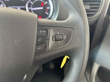 Vauxhall Vivaro Turbo D 2700 Dynamic - Thumb 15