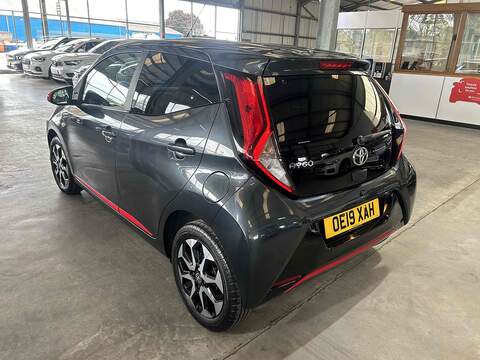 Toyota AYGO 1.0 VVT-i x-trend Hatchback 5dr Petrol Manual Euro 6 (71 ps) - U10363