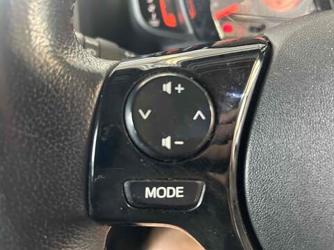 Toyota AYGO 1.0 VVT-i x-trend Hatchback 5dr Petrol Manual Euro 6 (71 ps) - U10363