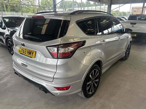 Ford Kuga 2.0 TDCi EcoBlue ST-Line SUV 5dr Diesel Manual Euro 6 (s/s) (150 ps) - U10364