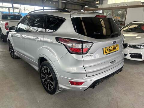 Ford Kuga 2.0 TDCi EcoBlue ST-Line SUV 5dr Diesel Manual Euro 6 (s/s) (150 ps) - U10364