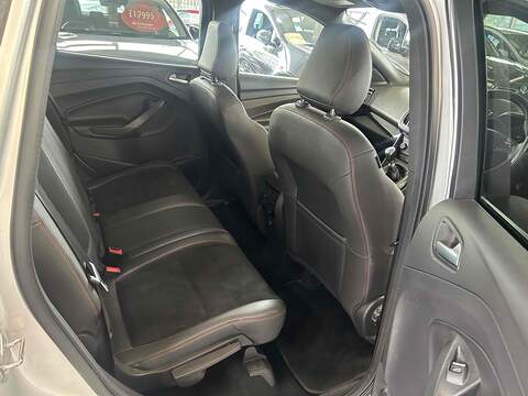 Ford Kuga 2.0 TDCi EcoBlue ST-Line SUV 5dr Diesel Manual Euro 6 (s/s) (150 ps) - U10364