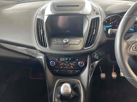 Ford Kuga 2.0 TDCi EcoBlue ST-Line SUV 5dr Diesel Manual Euro 6 (s/s) (150 ps) - U10364