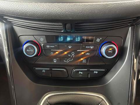 Ford Kuga 2.0 TDCi EcoBlue ST-Line SUV 5dr Diesel Manual Euro 6 (s/s) (150 ps) - U10364