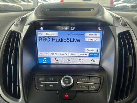 Ford Kuga 2.0 TDCi EcoBlue ST-Line SUV 5dr Diesel Manual Euro 6 (s/s) (150 ps) - U10364