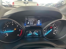 Ford Kuga TDCi EcoBlue ST-Line - Thumb 15