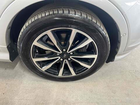 Ford Kuga 2.0 TDCi EcoBlue ST-Line SUV 5dr Diesel Manual Euro 6 (s/s) (150 ps) - U10364