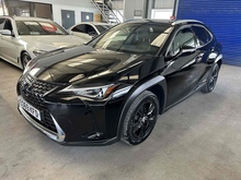 Lexus UX 250h - Thumb 1