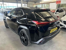 Lexus UX 250h - Thumb 4