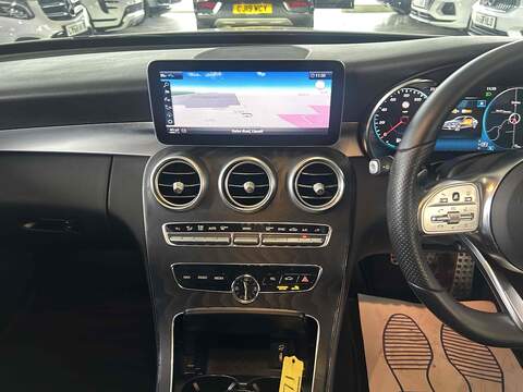 Mercedes-Benz C Class 2.0 C300d AMG Line (Premium Plus) Saloon 4dr Diesel G-Tronic+ Euro 6 (s/s) (245 ps) - U10393