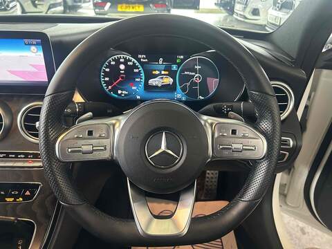 Mercedes-Benz C Class 2.0 C300d AMG Line (Premium Plus) Saloon 4dr Diesel G-Tronic+ Euro 6 (s/s) (245 ps) - U10393