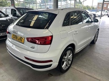 Audi Q3 TDI S line Edition - Thumb 3