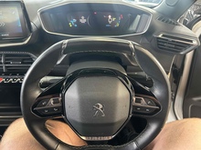 Peugeot E-2008 GT - Thumb 10