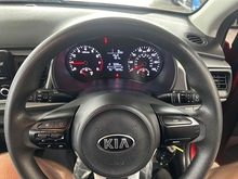 Kia Rio 1 - Thumb 10