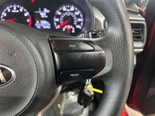Kia Rio 1 - Thumb 15