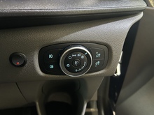 Ford Transit Custom 320 EcoBlue Trend - Thumb 16