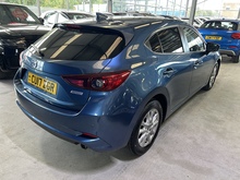 Mazda Mazda3 SKYACTIV-G SE-L Nav - Thumb 3