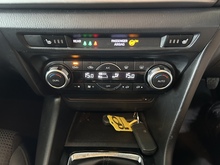Mazda Mazda3 SKYACTIV-G SE-L Nav - Thumb 12