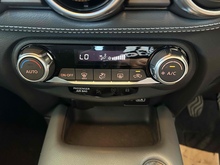 Nissan Juke DIG-T N-Connecta - Thumb 11