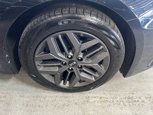 Kia Optima h GDi - Thumb 24