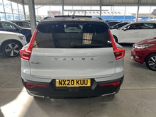 Volvo XC40 T3 R-Design Pro - Thumb 5