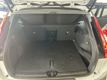 Volvo XC40 T3 R-Design Pro - Thumb 8