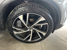 Volvo XC40 T3 R-Design Pro - Thumb 25