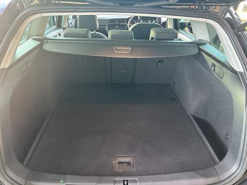 Volkswagen Golf 1.5 TSI EVO GT Estate 5dr Petrol Manual Euro 6 (s/s) (150 ps) - U10477