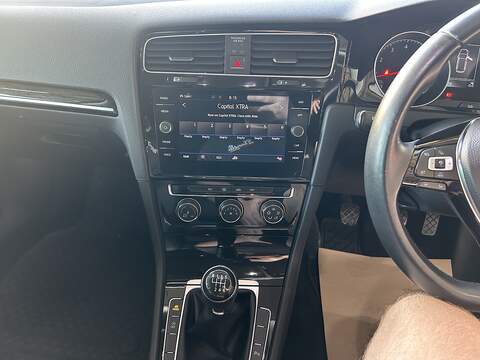 Volkswagen Golf 1.5 TSI EVO GT Estate 5dr Petrol Manual Euro 6 (s/s) (150 ps) - U10477