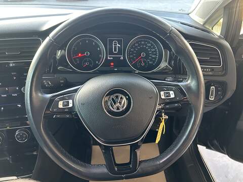 Volkswagen Golf 1.5 TSI EVO GT Estate 5dr Petrol Manual Euro 6 (s/s) (150 ps) - U10477