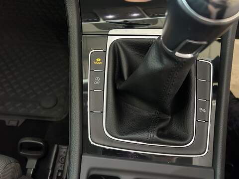 Volkswagen Golf 1.5 TSI EVO GT Estate 5dr Petrol Manual Euro 6 (s/s) (150 ps) - U10477