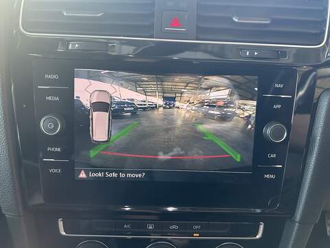 Volkswagen Golf 1.5 TSI EVO GT Estate 5dr Petrol Manual Euro 6 (s/s) (150 ps) - U10477