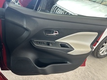 Nissan Micra dCi N-Connecta - Thumb 17