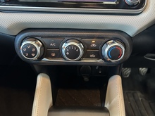 Nissan Micra Acenta - Thumb 11