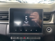 Renault Captur TCe Iconic - Thumb 13