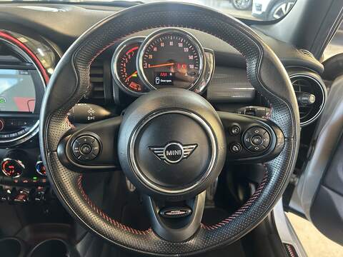 MINI Hatch 1.5 Cooper Sport Hatchback 5dr Petrol Manual Euro 6 (s/s) (136 ps) - U10504