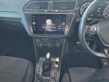 Volkswagen Tiguan TDI SEL - Thumb 9