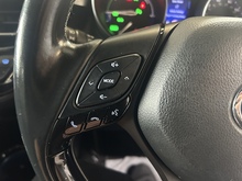 Toyota C-HR VVT-h Dynamic - Thumb 18