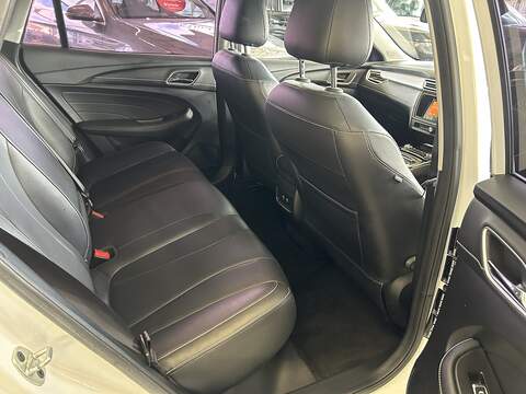 MG MG5 61.1kWh Exclusive Long Range Estate 5dr Electric Auto (156 ps) - U10520