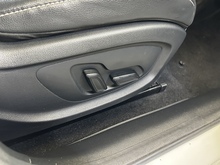 MG MG5 Exclusive Long Range - Thumb 9