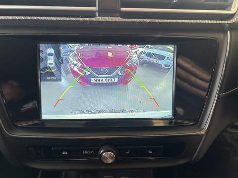 MG MG5 61.1kWh Exclusive Long Range Estate 5dr Electric Auto (156 ps) - U10520