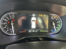 MG MG5 Exclusive Long Range - Thumb 16