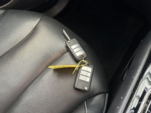 MG MG5 Exclusive Long Range - Thumb 21