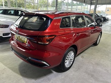 MG MG5 Exclusive - Thumb 3