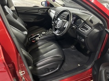 MG MG5 Exclusive - Thumb 6